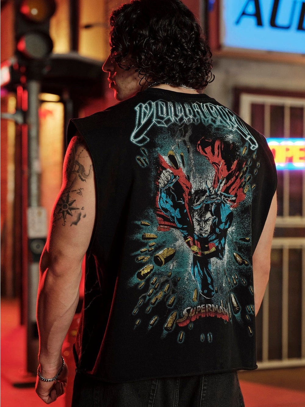 YOUNGLA 3004- SUPERMAN
CUT-OFFS